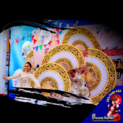 พัดใหญ่ เชียร์หลีดเดอร์ พุดตาน 2 ชั้น สีขาวทอง-ใช้งานจริง
